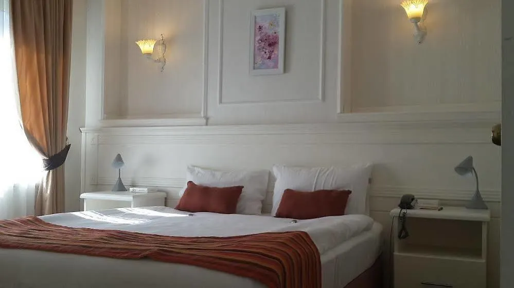 La Palace Suites Sisli Istanbul 3*,