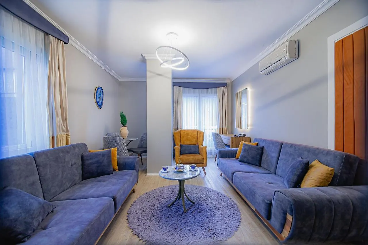 La Palace Suites Sisli Istanbul 3*,